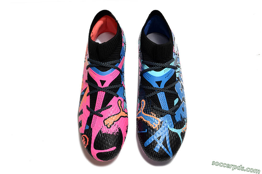 Puma Future Ultimate FG Low-Tops Football Boots - Black/Blue/Pink 7