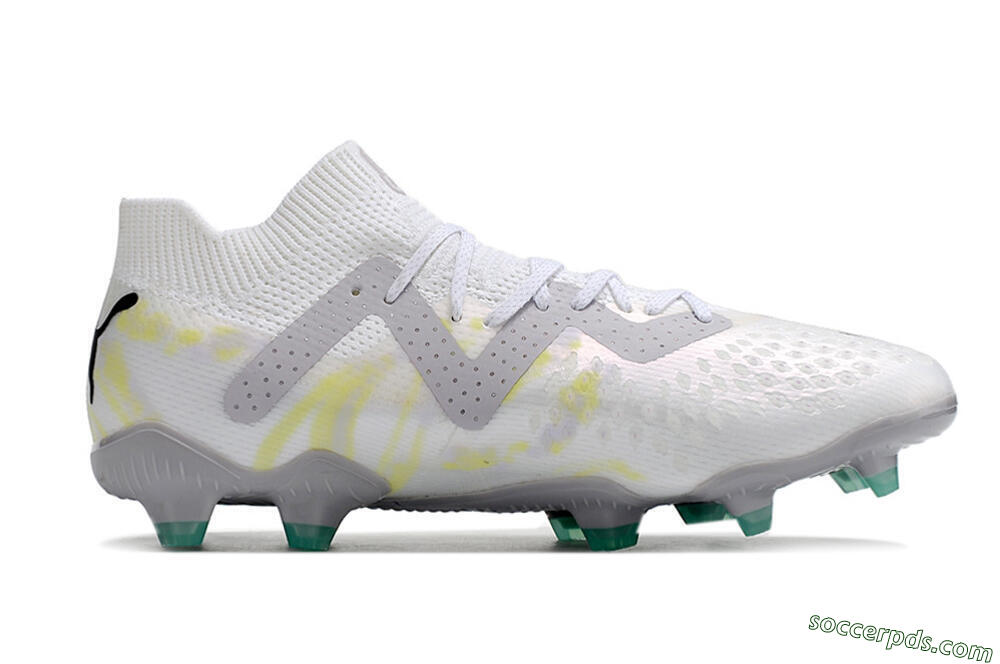 Puma Future Ultimate FG Low-Tops Football Boots - White/Black 4
