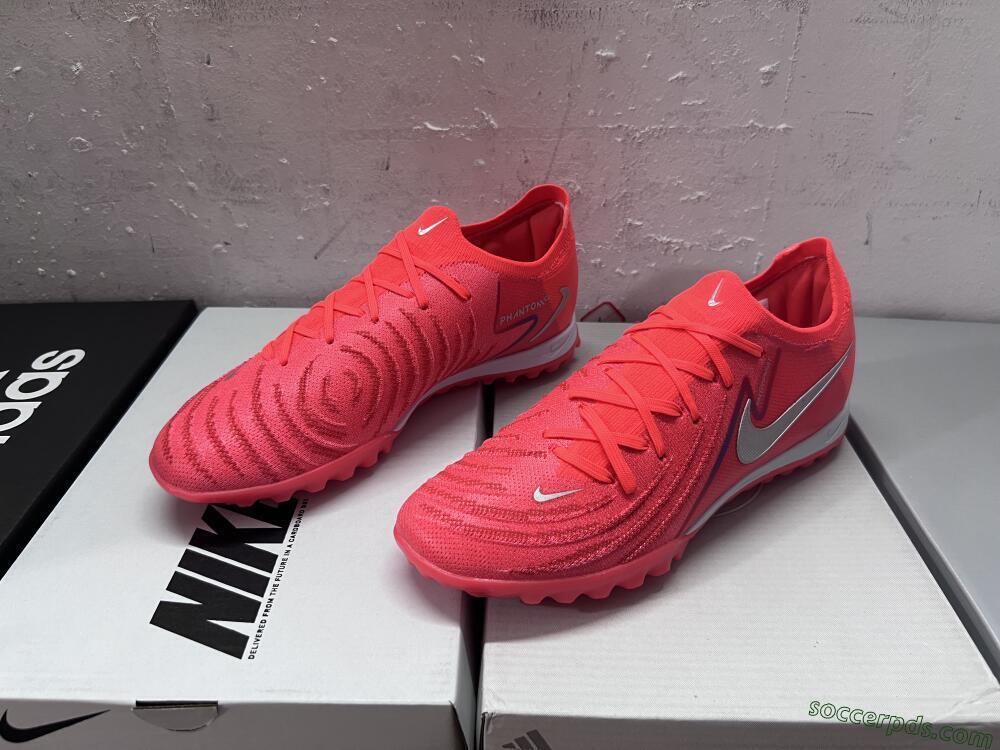 Nike Phantom Luna 2 Elite TF Low-Tops Football Shoes - Red/Black/Blue/White