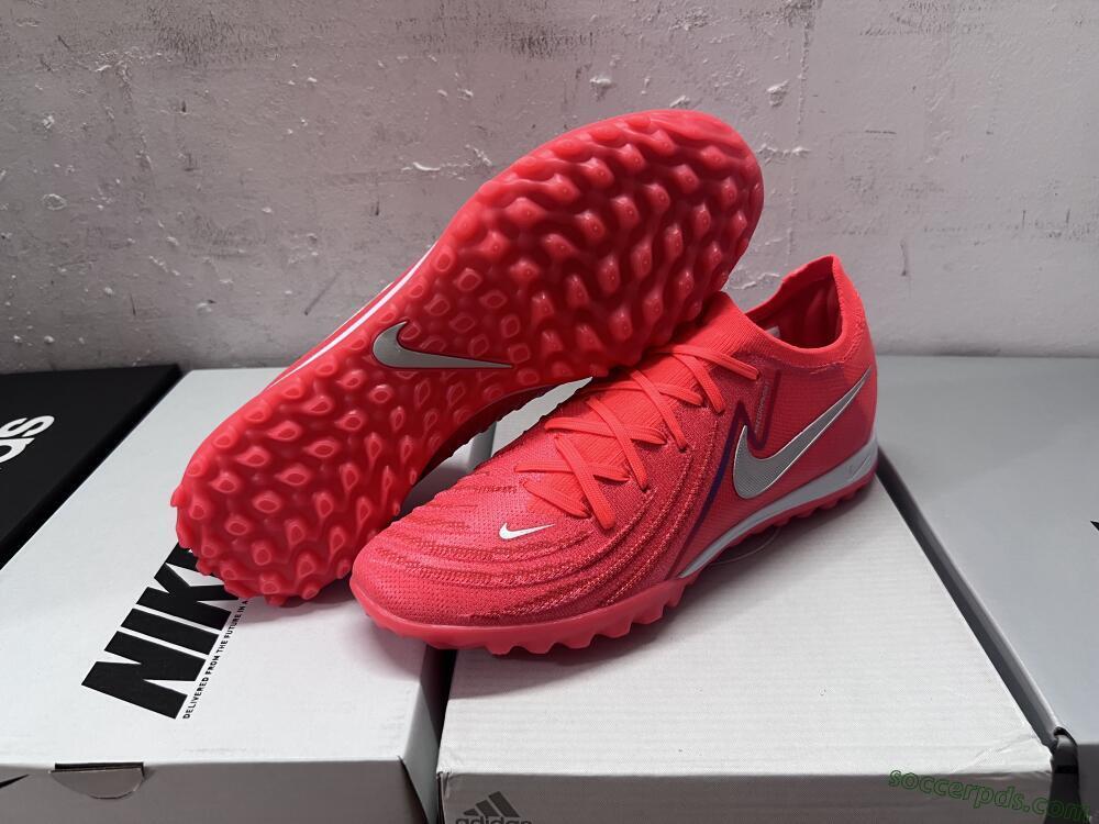 Nike Phantom Luna 2 Elite TF Low-Tops Football Shoes - Red/Black/Blue/White