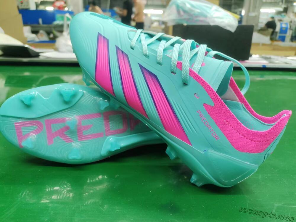 Adidas Predator Accuracy FG Low-Tops Football Boots - Jade/Pink/Purple