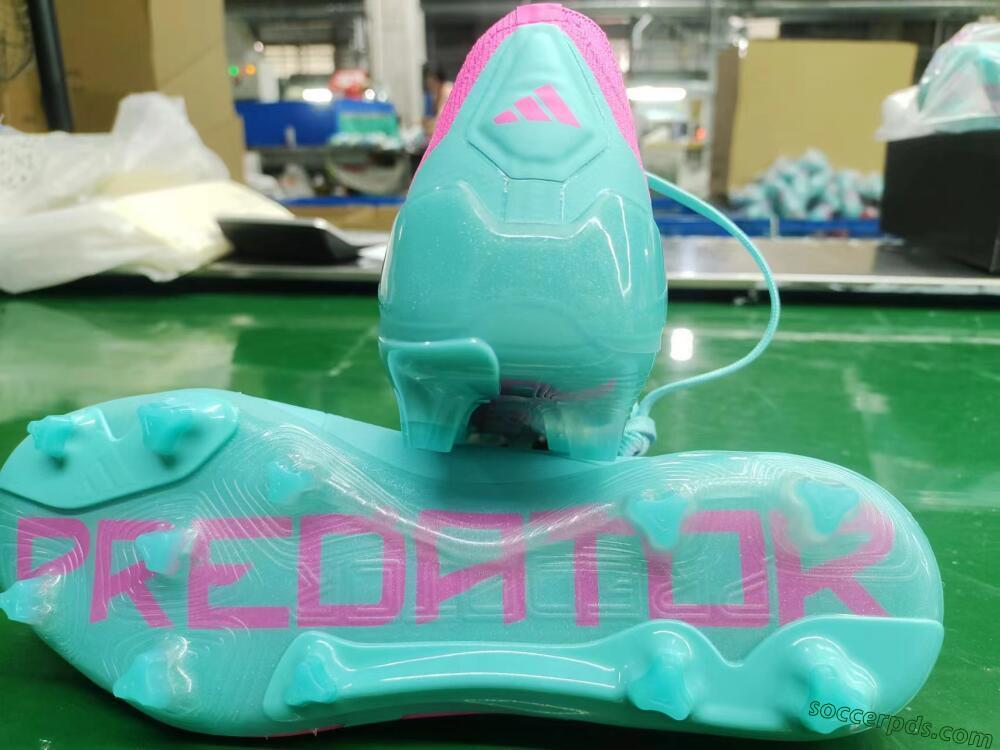 Adidas Predator Accuracy FG Low-Tops Football Boots - Jade/Pink/Purple