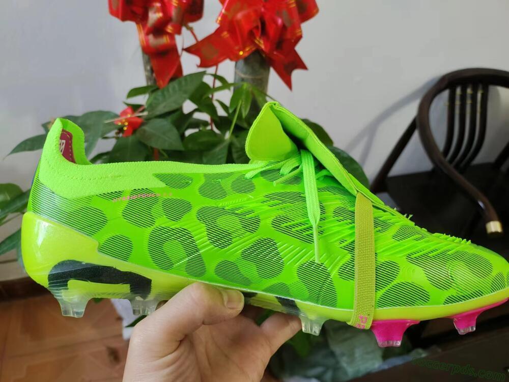 Adidas Predator Elite Foldover Tongue FG Low-Tops Football Boots - Green/Pink/Purple/Yellow