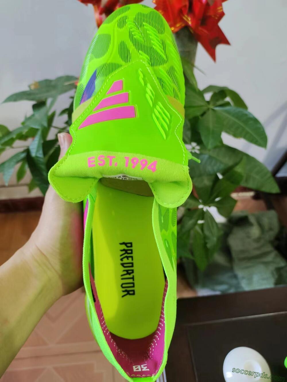 Adidas Predator Elite Foldover Tongue FG Low-Tops Football Boots - Green/Pink/Purple/Yellow