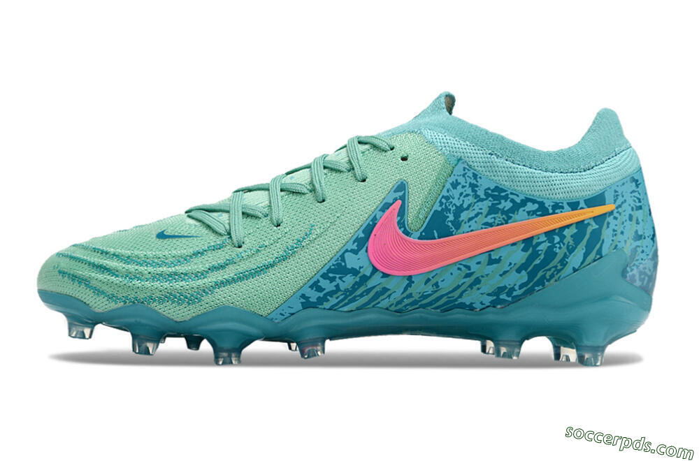 Nike Phantom Luna Elite AG Low-Tops Football Boots - Jade/Pink/Yellow 2