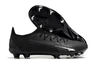 Puma Ultra Ultimate FG Low-Tops Football Boots - Black/White