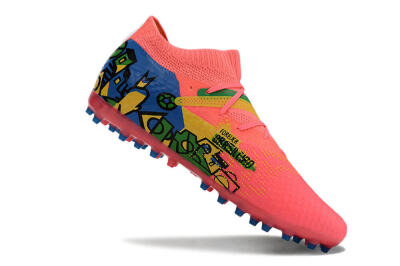 Puma Future Ultimate MG Low-Tops Football Boots - Pink/Blue/Green/Yellow