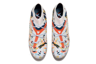 Puma Future Ultimate MG Low-Tops Football Boots - White/Blue/Yellow