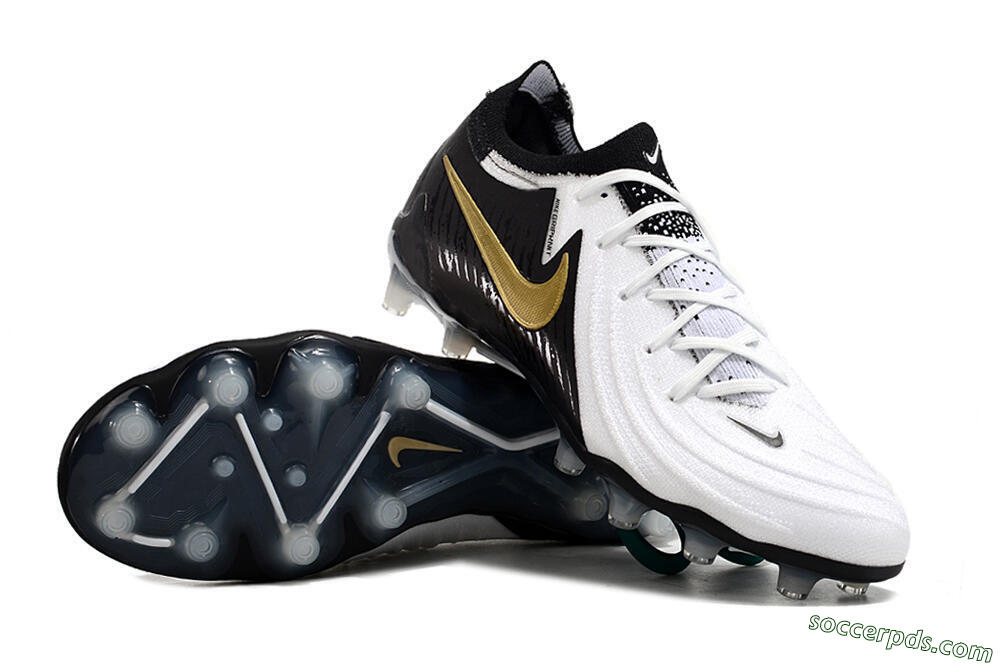Nike Phantom Luna Elite AG Low-Tops Football Boots - White/Black/Gold 3