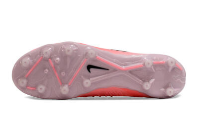 Nike Phantom Luna Elite AG Low-Tops Football Boots - Pink/Black/White