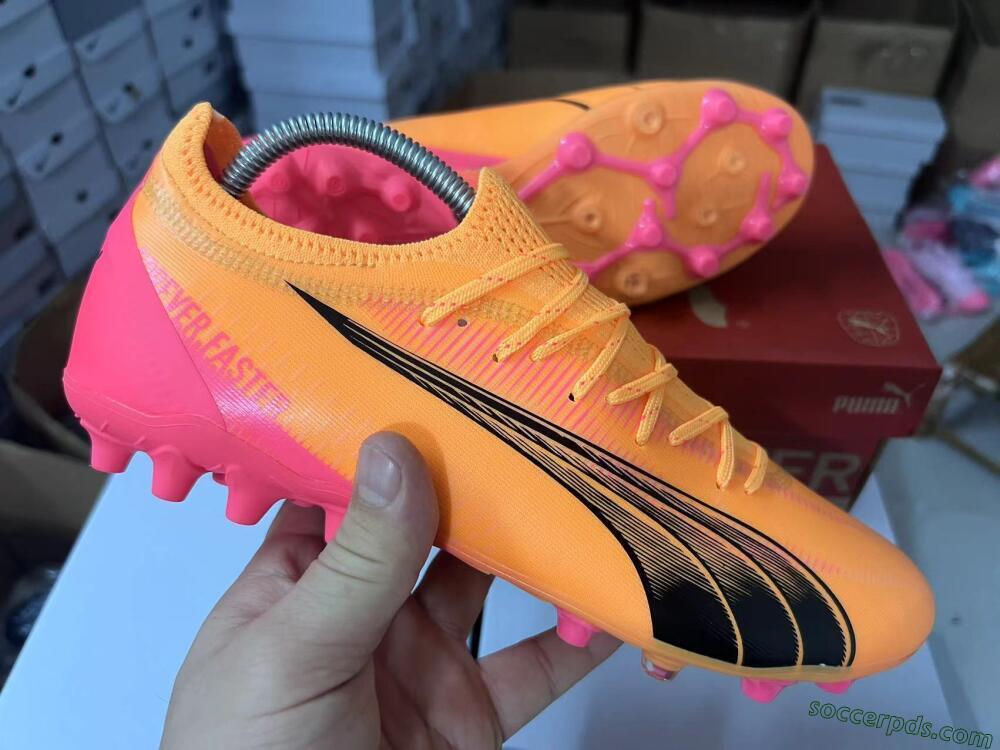 Puma Ultra Ultimate MG Low-Tops Football Boots - Yellow/Black/Pink