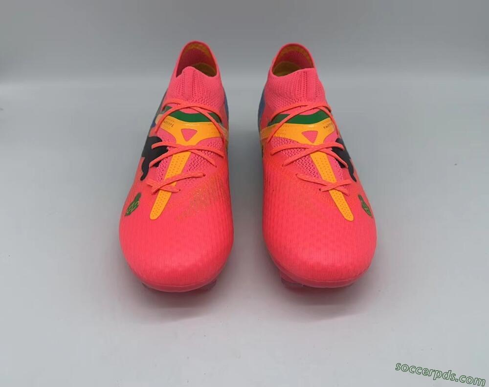 Puma Future Ultimate FG Low-Tops Football Boots - Red/Green/Blue/Yellow