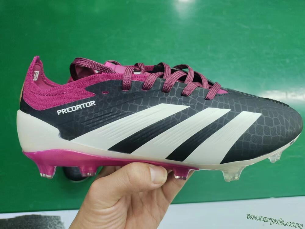 Adidas Predator Accuracy.1 FG Low-Tops Football Boots - Black/White/Purple