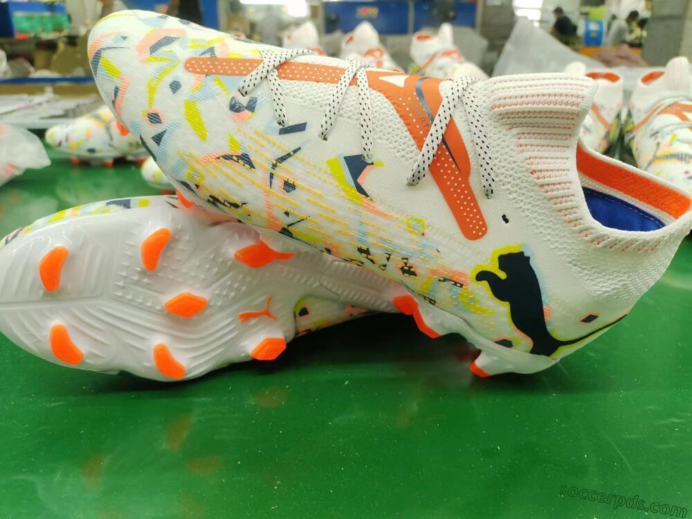 Puma Future FG Low-Tops Football Boots - White/Red/Yellow/Blue/Pink