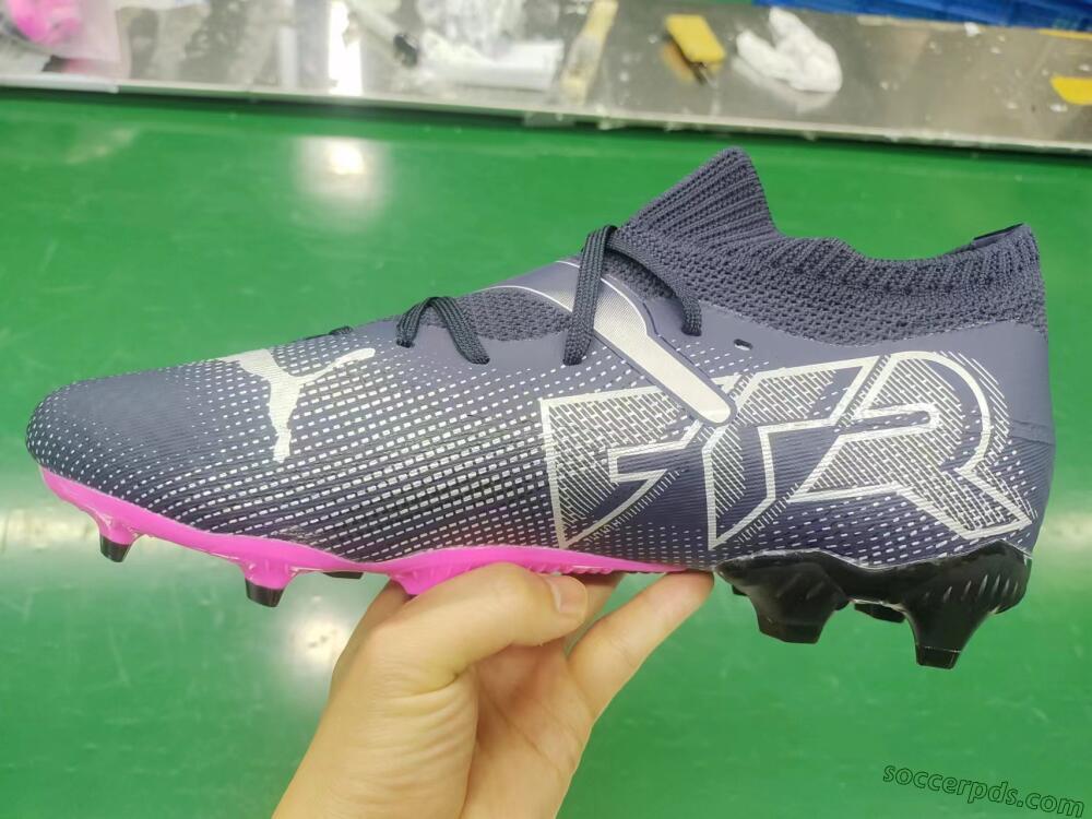 Puma Future Ultimate 2024 FG Low-Tops Football Boots - Blue/Silver/Pink