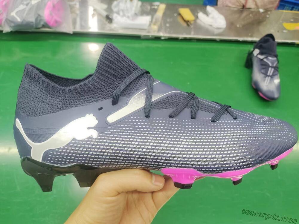 Puma Future Ultimate 2024 FG Low-Tops Football Boots - Blue/Silver/Pink