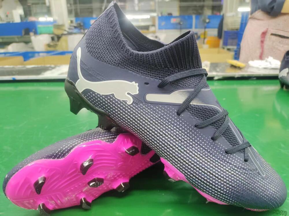 Puma Future Ultimate 2024 FG Low-Tops Football Boots - Blue/Silver/Pink