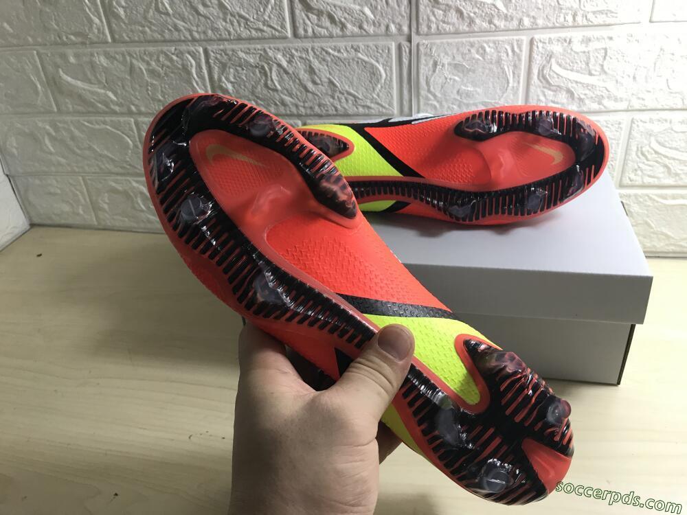 Nike Phantom GT 2 Elite FG Low-Tops Football Boots - White/Red/Green