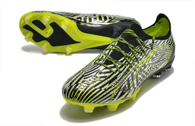 Puma Ultra Ultimate FG Low-Tops Football Boots - White/Black/Green