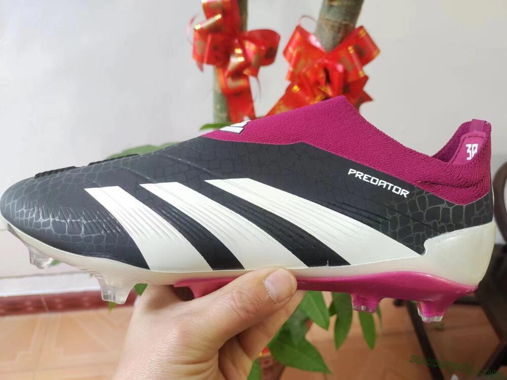 Adidas Predator Accuracy+ FG Low-Tops Football Boots - Black/White/Pink