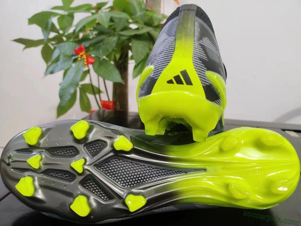 Adidas X Crazyfast.1 FG Low-Tops Football Boots - Black/White/Yellow