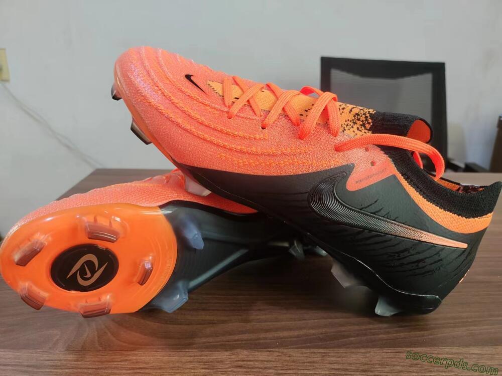 Nike Phantom Luna Elite FG Low-Tops Football Boots - Orange/Black