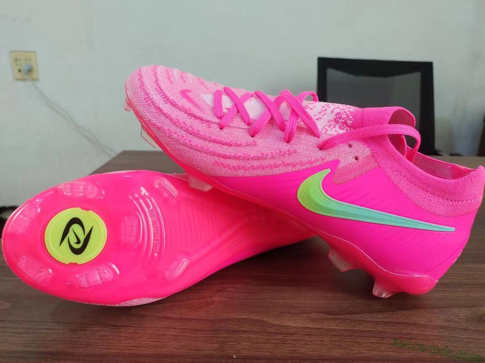 Nike Phantom Luna Elite FG Low-Tops Football Boots - Pink/Yellow/Jade