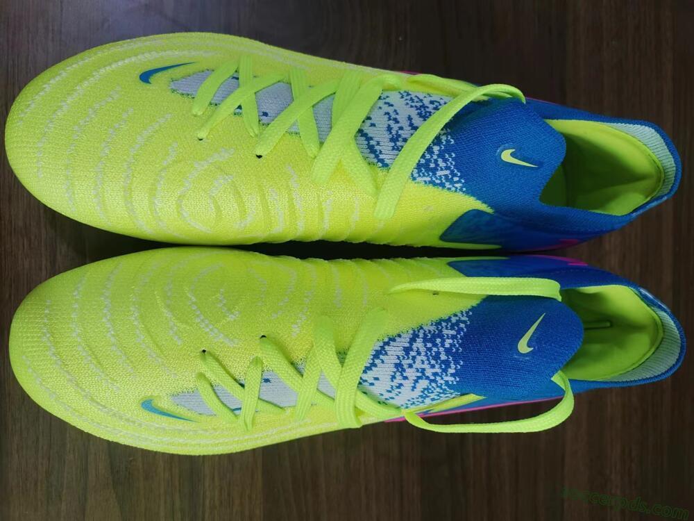 Nike Phantom Luna Elite FG Low-Tops Football Boots - Yellow/Blue/Pink