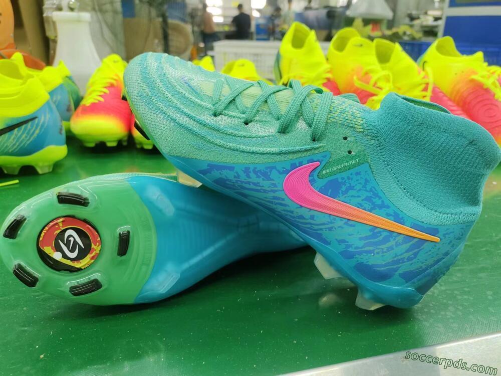 Nike Phantom Luna 2 Elite Vortex LV8 FG High-Tops Football Boots - Green/Orange/Black