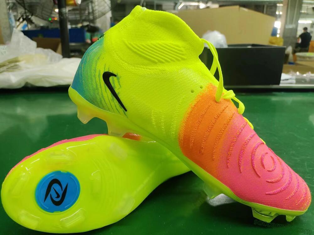 Nike Phantom Luna Elite NU FG High-Tops Football Boots - Yellow/Orange/Black