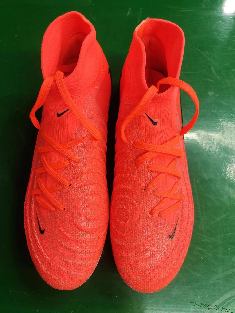 Nike Phantom Luna 2 Elite LV8 FG High-Tops Football Boots - Red/Black/Pink