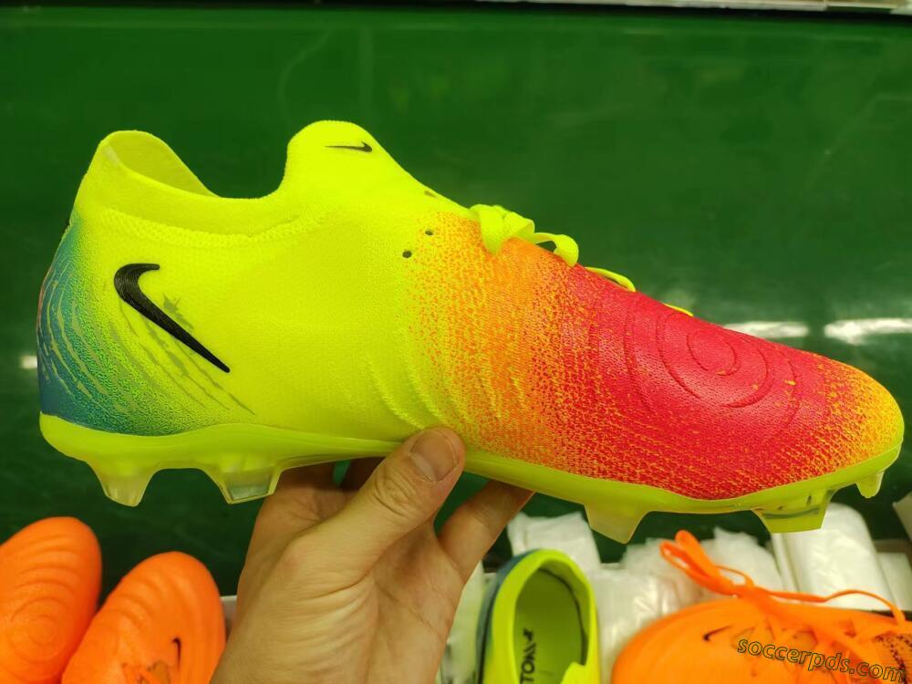 Nike Phantom Luna Elite NU FG Low-Tops Football Boots - Yellow/Black/Orange
