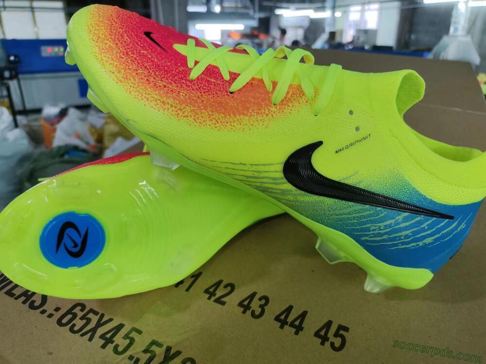 Nike Phantom Luna Elite NU FG Low-Tops Football Boots - Yellow/Black/Orange