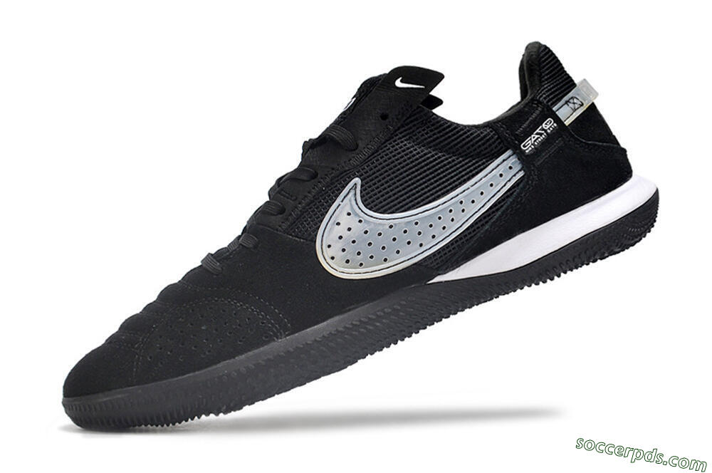 Nike Street Gato IC Low-Tops Football Shoes - Black/White 5