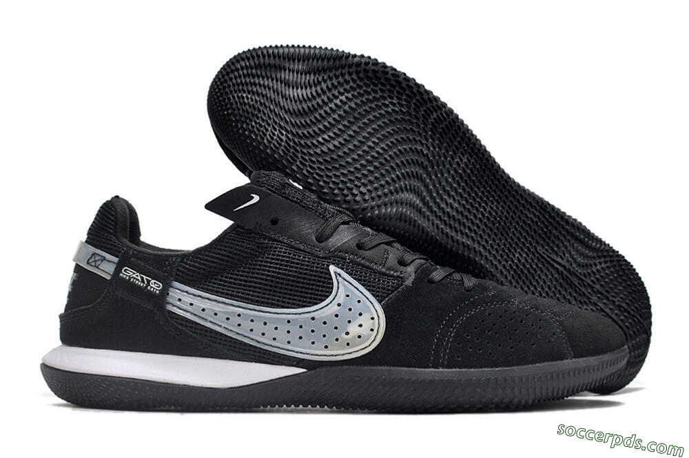 Nike Street Gato IC Low-Tops Football Shoes - Black/White 1
