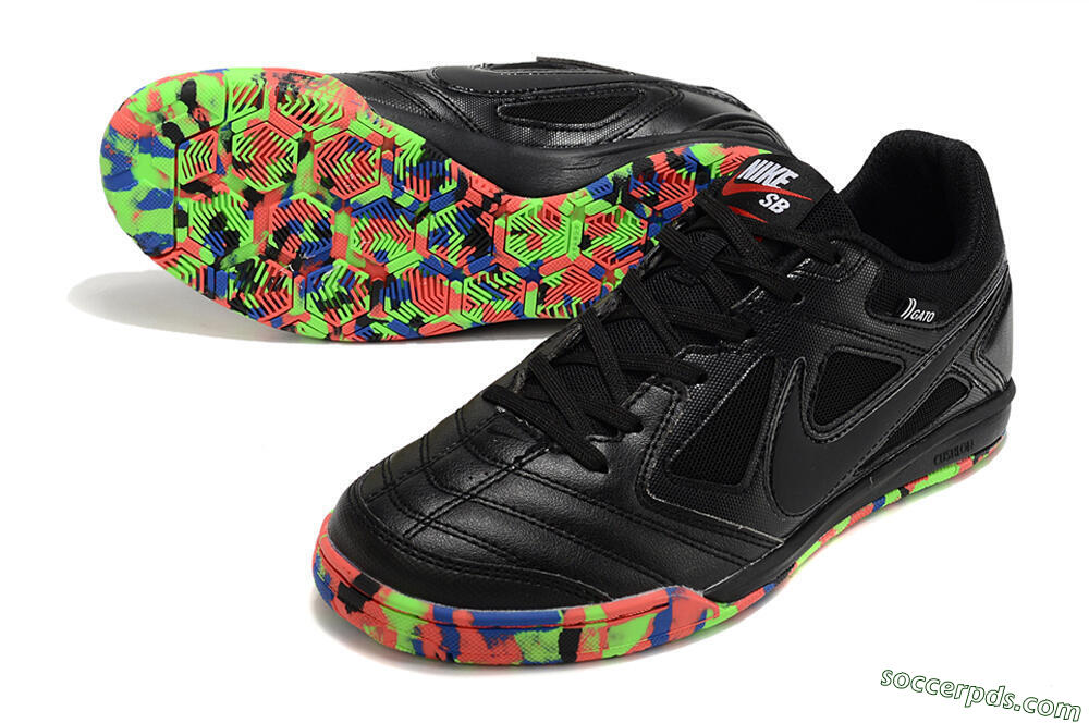 Supre x Nike SB Gato IC Low-Tops Football Shoes - Black/Red/Blue 3