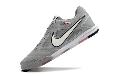 Supre x Nike SB Gato IC Low-Tops Football Shoes - Grey/White/Red/Black