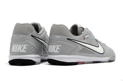 Supre x Nike SB Gato IC Low-Tops Football Shoes - Grey/White/Red/Black