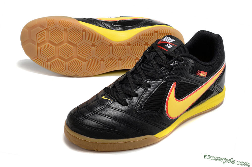 Supre x Nike SB Gato IC Low-Tops Football Shoes - Black/Yellow/Red 3