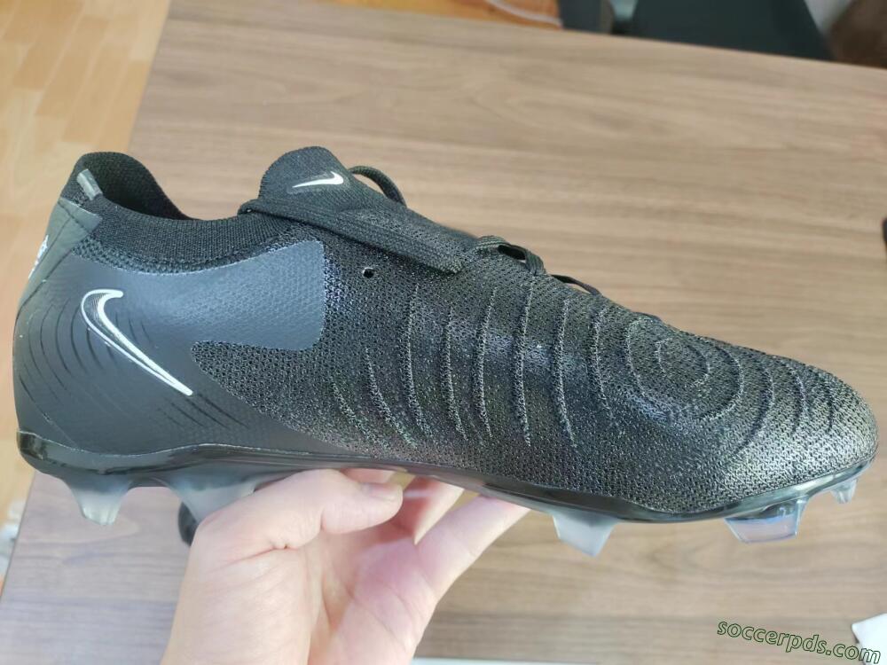 Nike Phantom Luna Elite Low FG Low-Tops Football Boots - Grey/Black/White