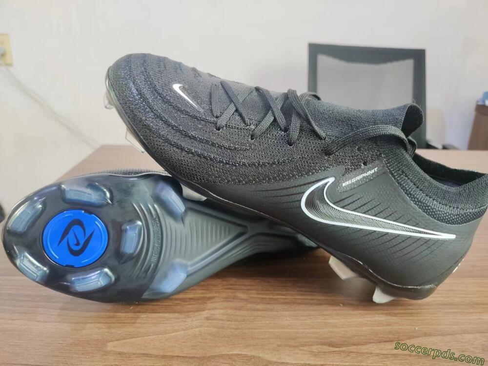 Nike Phantom Luna Elite Low FG Low-Tops Football Boots - Grey/Black/White