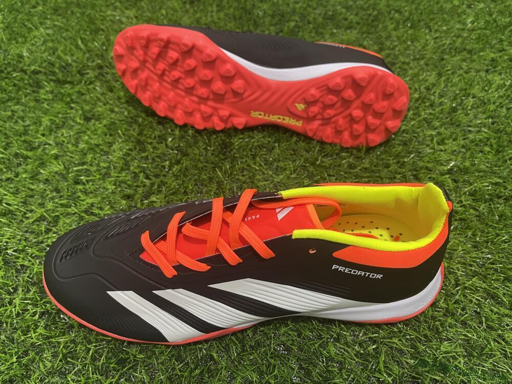 Adidas Predator 24 Elite TF Low-Tops Football Shoes - Black/White/Orange