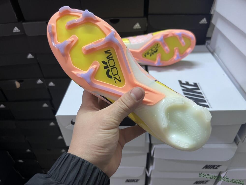 Nike Air Zoom Mercurial Vapor 15 Elite FG Low-Tops Football Boots - Yellow/Pink