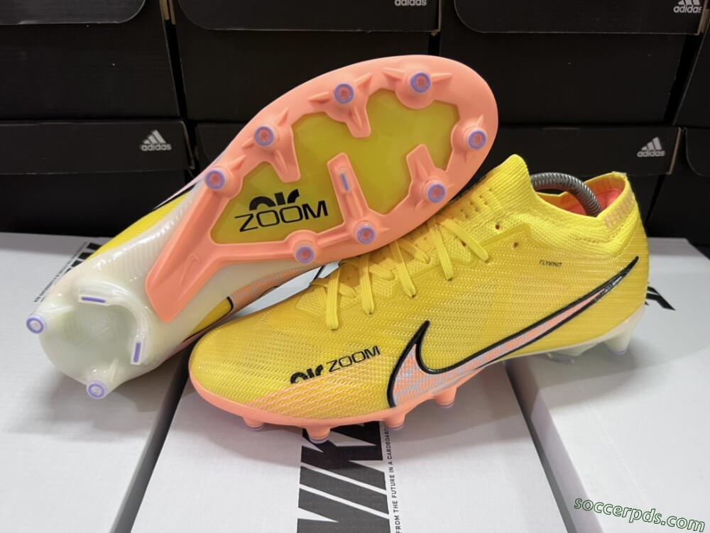Nike Air Zoom Mercurial Vapor 15 Elite AG Low-Tops Football Boots - Yellow/Pink