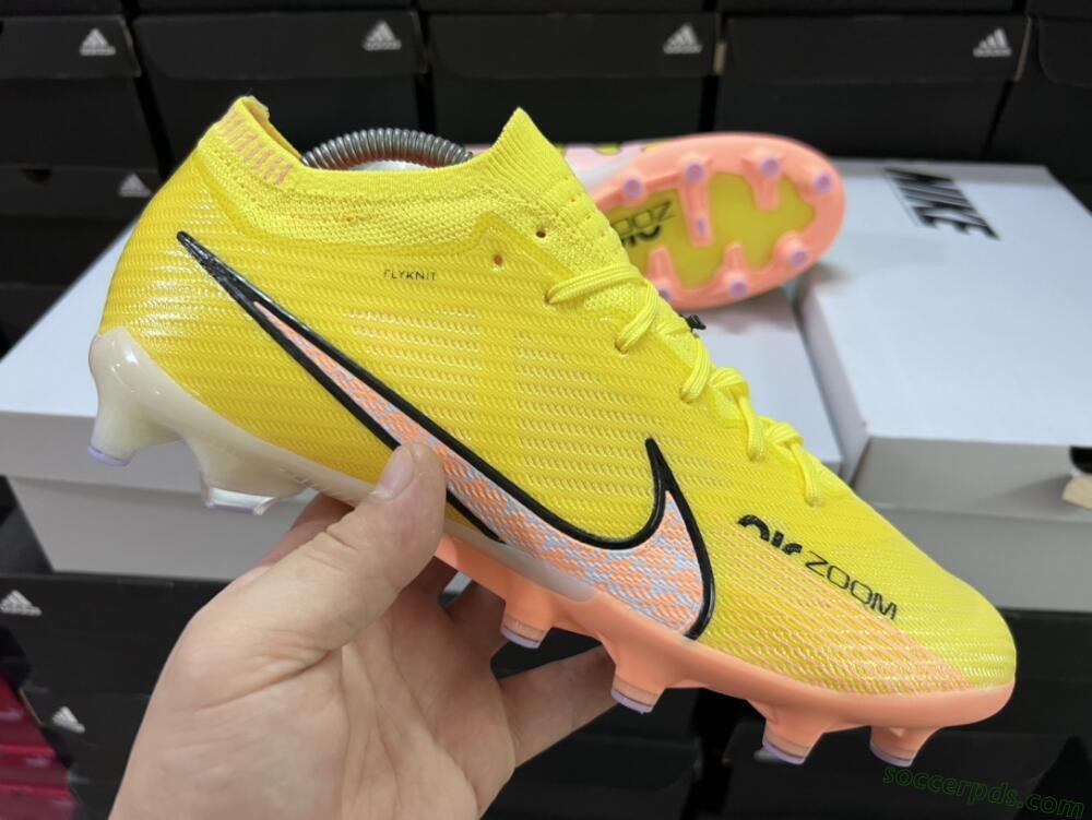 Nike Air Zoom Mercurial Vapor 15 Elite AG Low-Tops Football Boots - Yellow/Pink