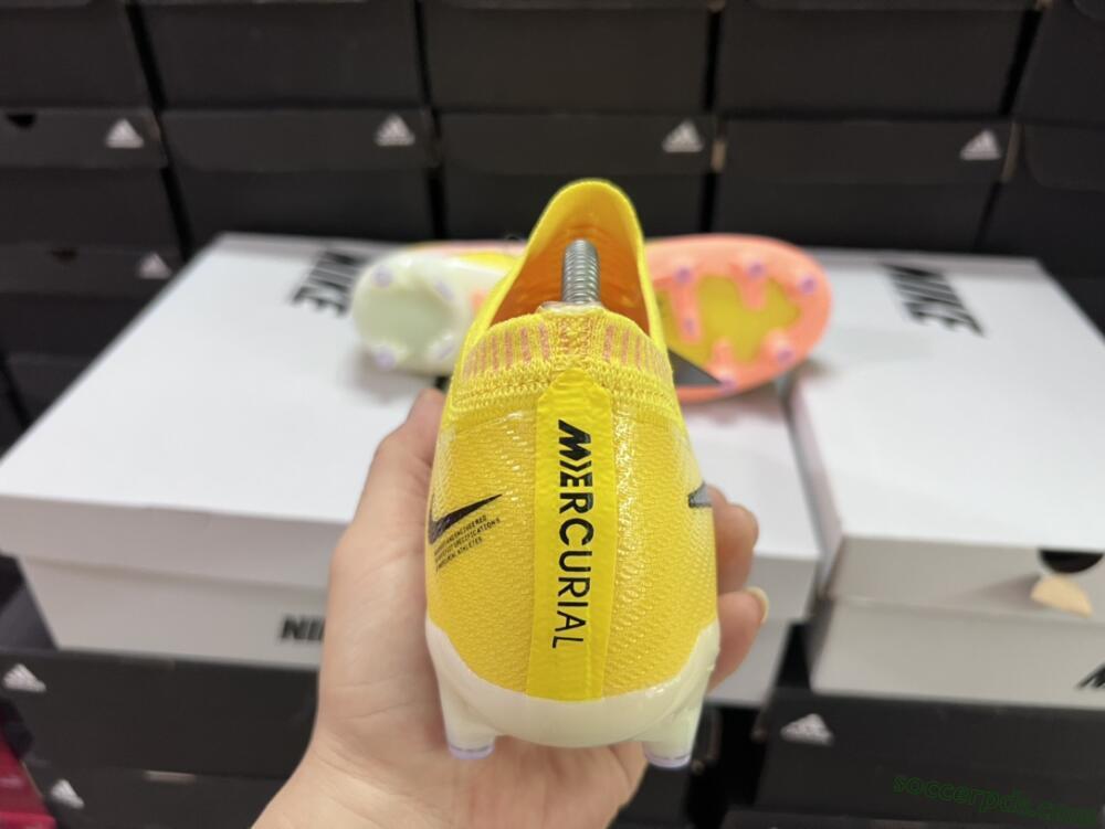 Nike Air Zoom Mercurial Vapor 15 Elite AG Low-Tops Football Boots - Yellow/Pink