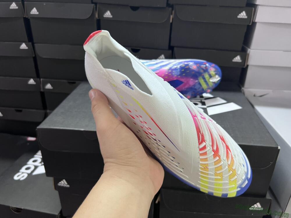 Adidas Predator FIFA World Cup Qatar 2022 Edge+ FG High-Tops Football Boots - White/Red/Blue