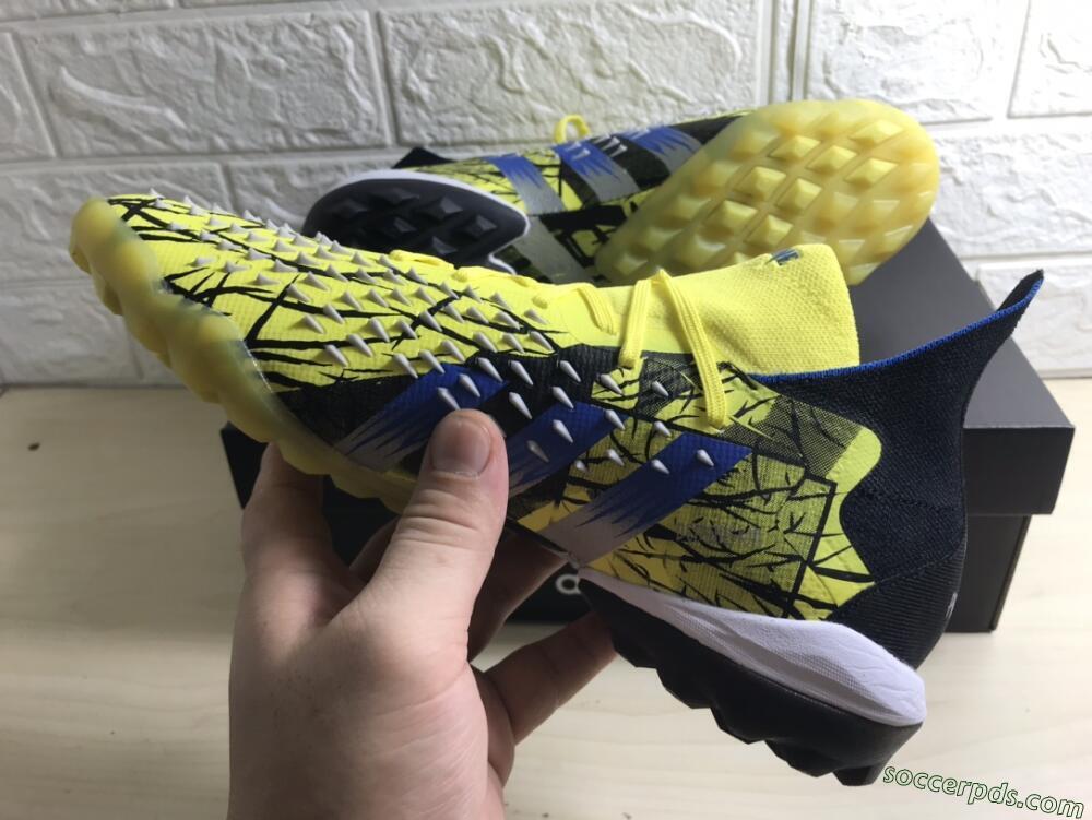 Adidas Predator Freak.1 TF High-Tops Football Shoes - Yellow/Black/Blue