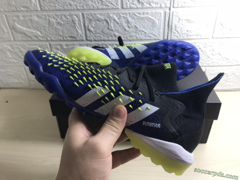 Adidas Predator Freak+ TF High-Tops Football Shoes - Black/Blue/Green