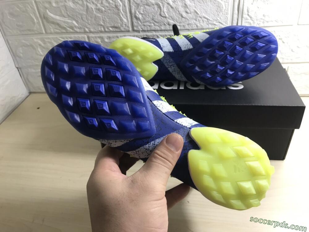 Adidas Predator Freak+ TF High-Tops Football Shoes - Black/Blue/Green